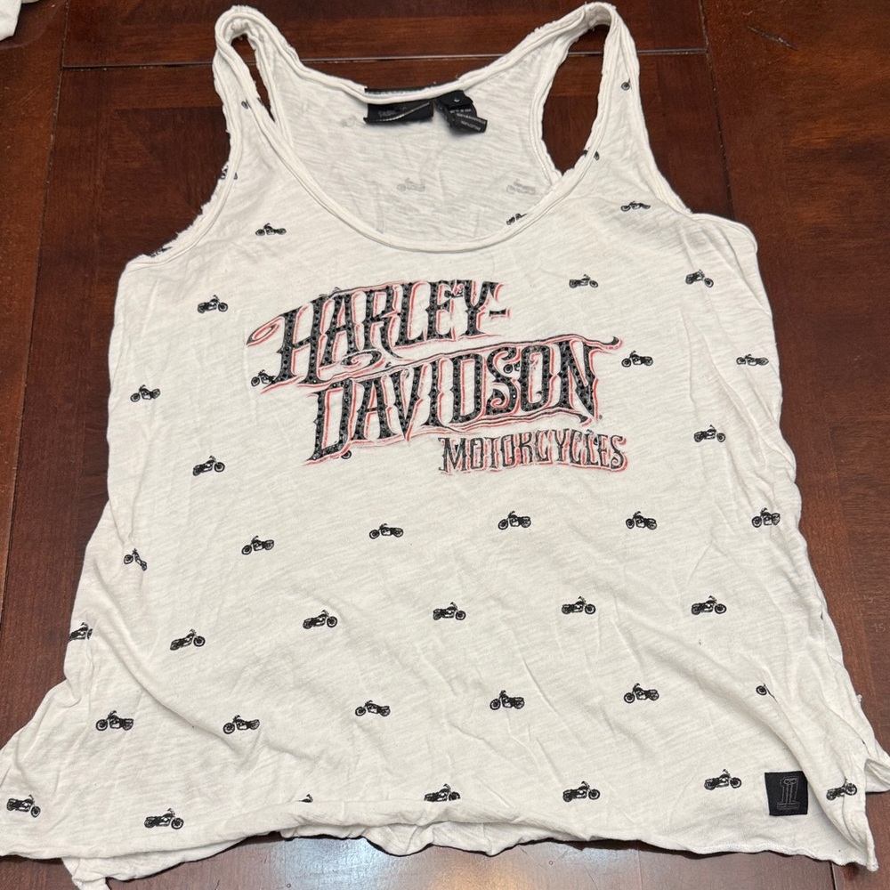 Harley-Davidson Cream Tank Top with Black and Pink Accents